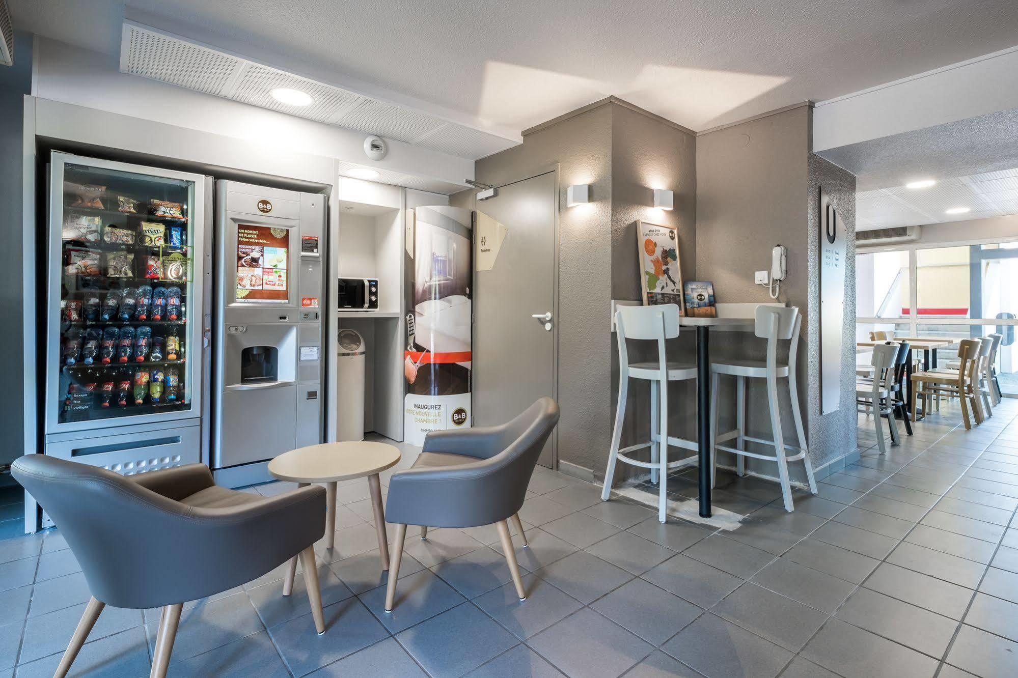 B&B Hotel Lille Lezennes Stade Pierre Mauroy Luaran gambar